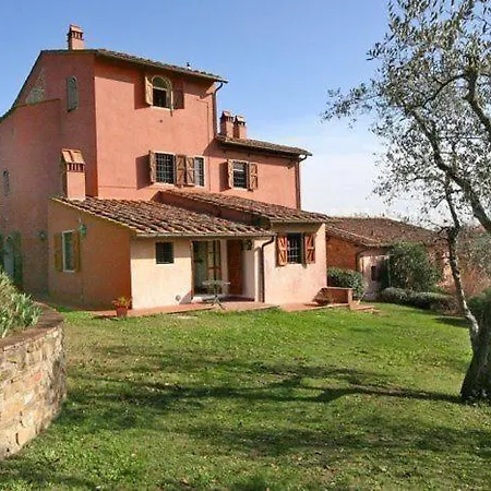 Apartament Ambrogiana Sleeps 6