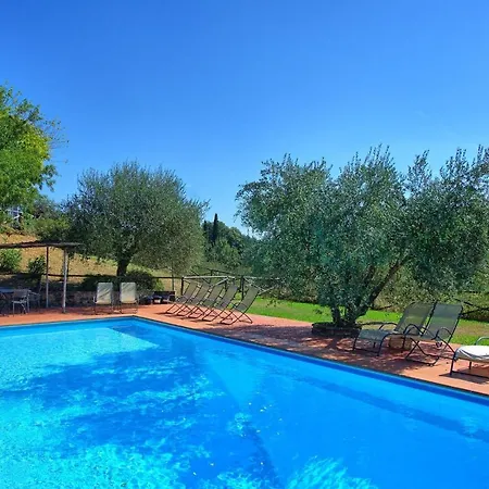 Ambrogiana Sleeps 6